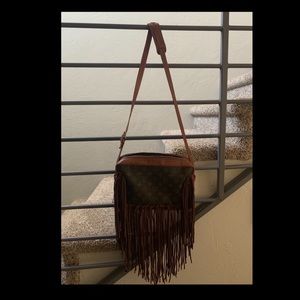 Louis Vuitton crossbody bag